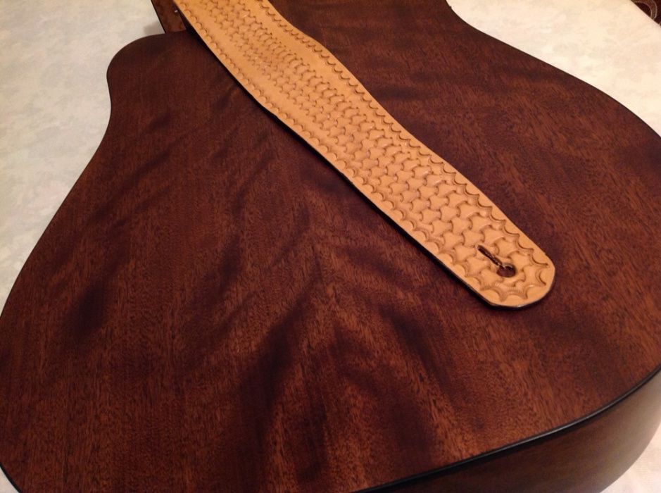 Curea chitara piele calitate superioara(leather strap guitar)