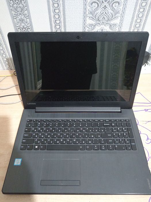 Ноутбук LENOVO IDEAPAD 310-15 Isk в отличном состоянии.