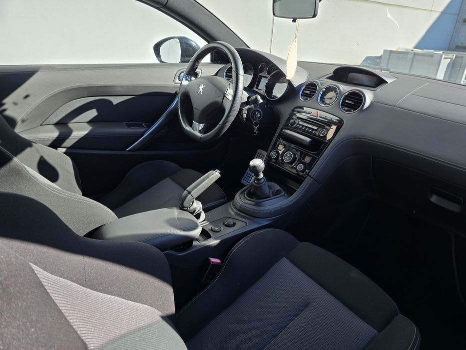 PEUGEOT RCZ 2010 1.6 BENZINA TURBO  similar audi TT masina sport