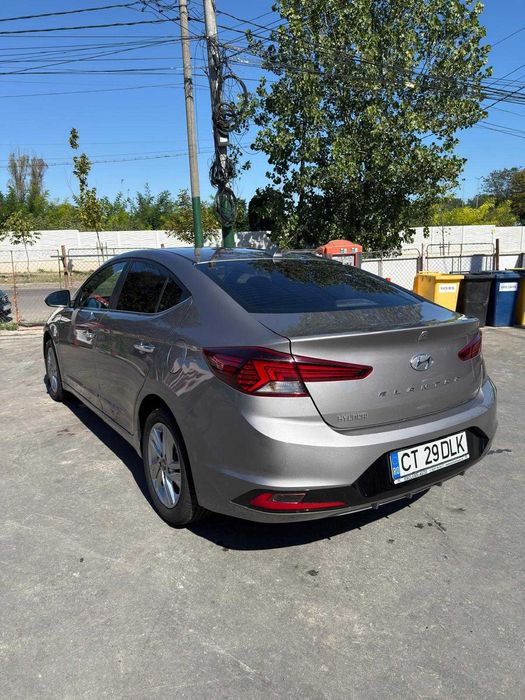 Vand Hyundai Elantra