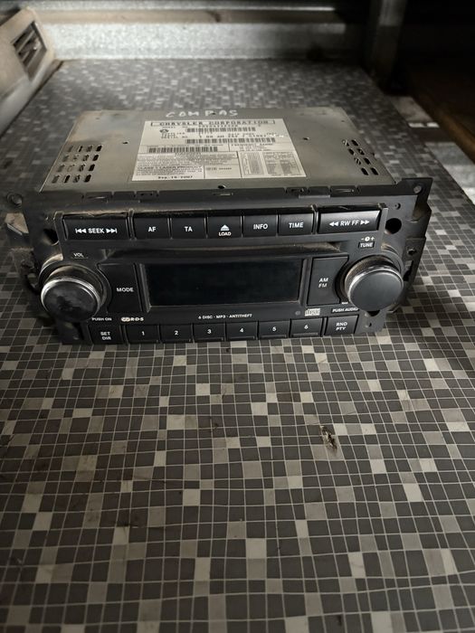 Радио CD MP3 за Jeep Compass 2008год.