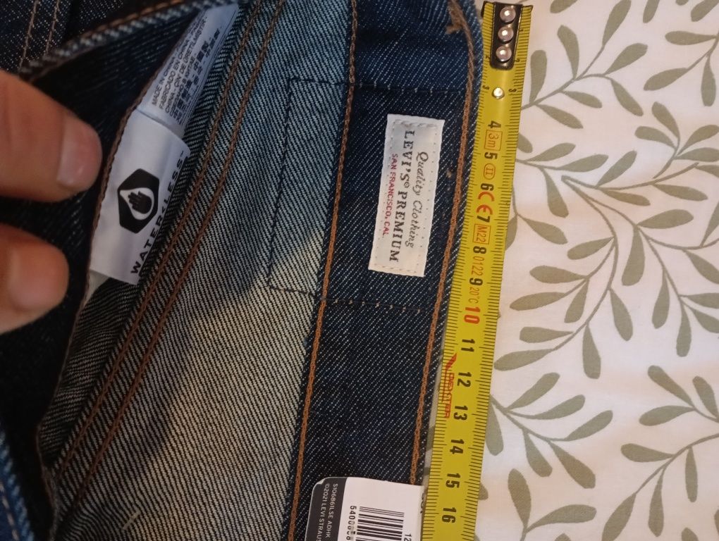 Blugi Levis Strauss