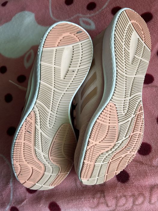 Маратонки Adidas edge lux
