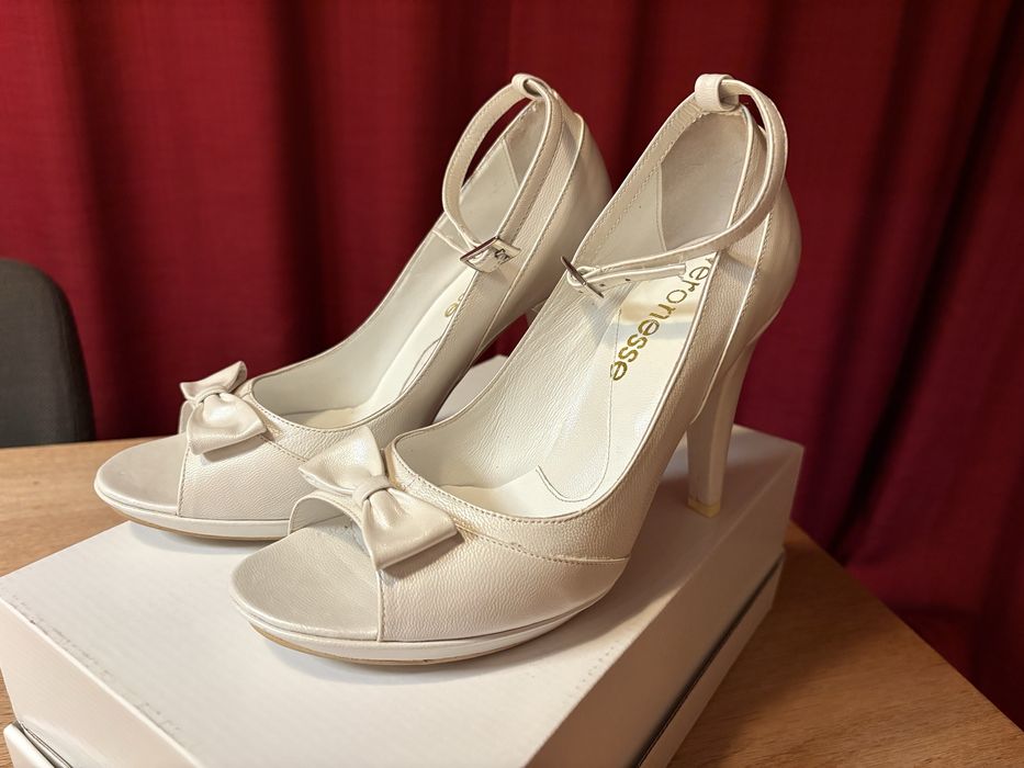 Pantofi alb sidef Veronesse mas 35