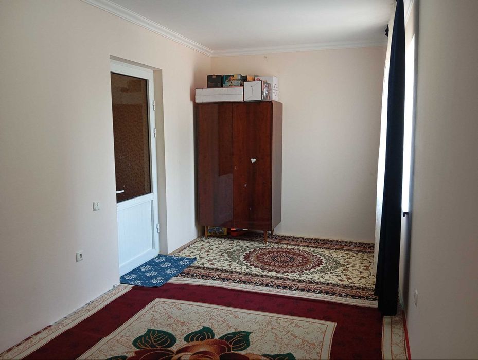 Продаётся 2х комнатная квартира на районе вокзала