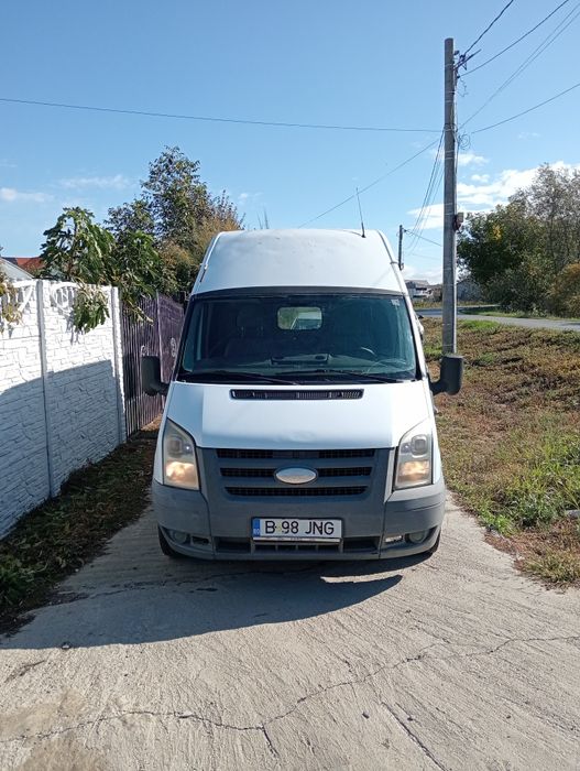 Vând Ford Transit