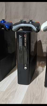 Vand Xbox 360 E 500GB plus jocuri