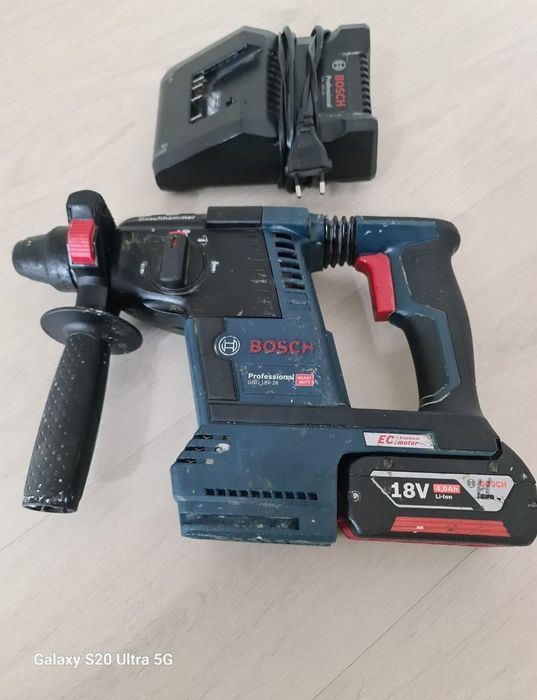 Акумулаторен Перфоратор BOSCH GBH 18V- 26