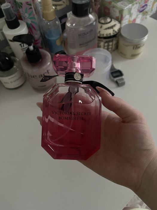 Парфюм Victoria secret bombshell