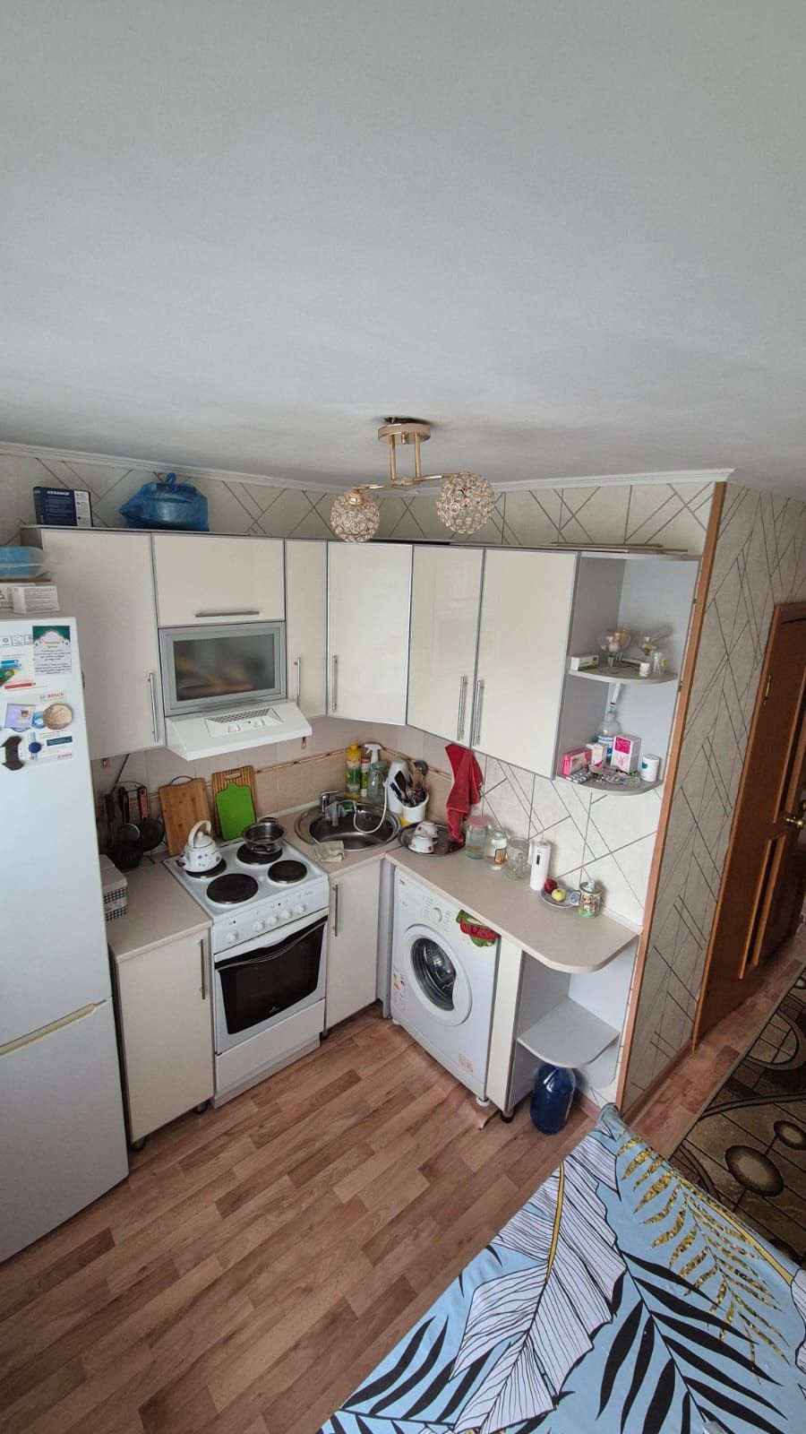 Продам 3 комн.кв Лермонтова 59 Общ.пл 63 кухня 6.2