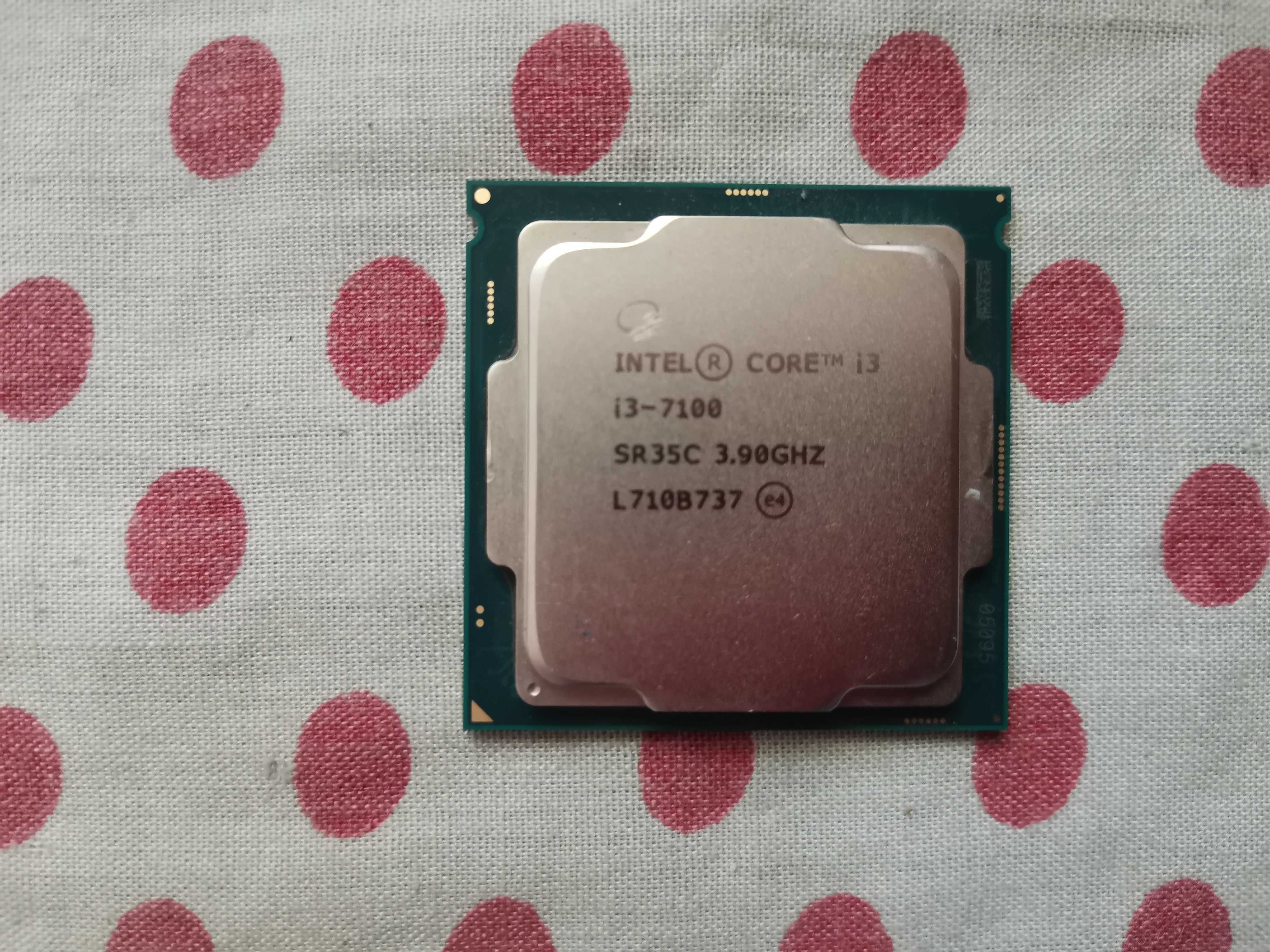 Procesor Intel Kaby Lake, Core i3 7100 3.9GHz Socket 1151, pasta cadou