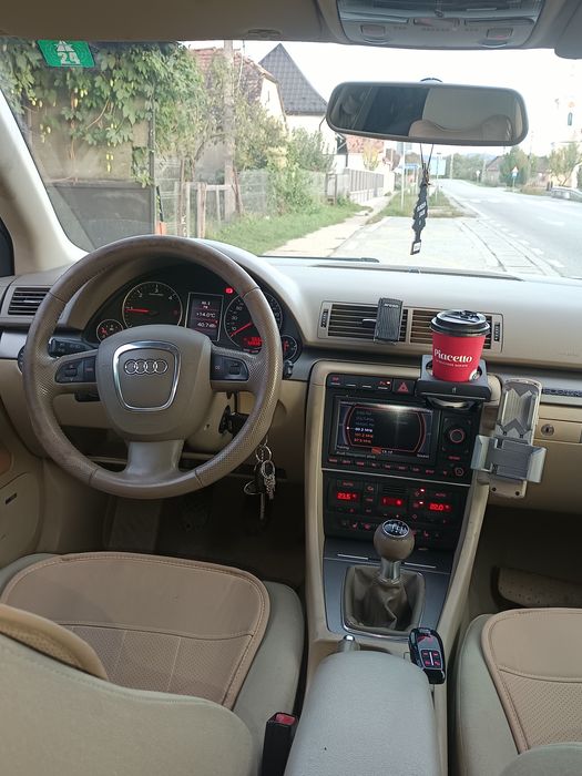 Vând Audi A4 b7 Sline quattro 170 cp