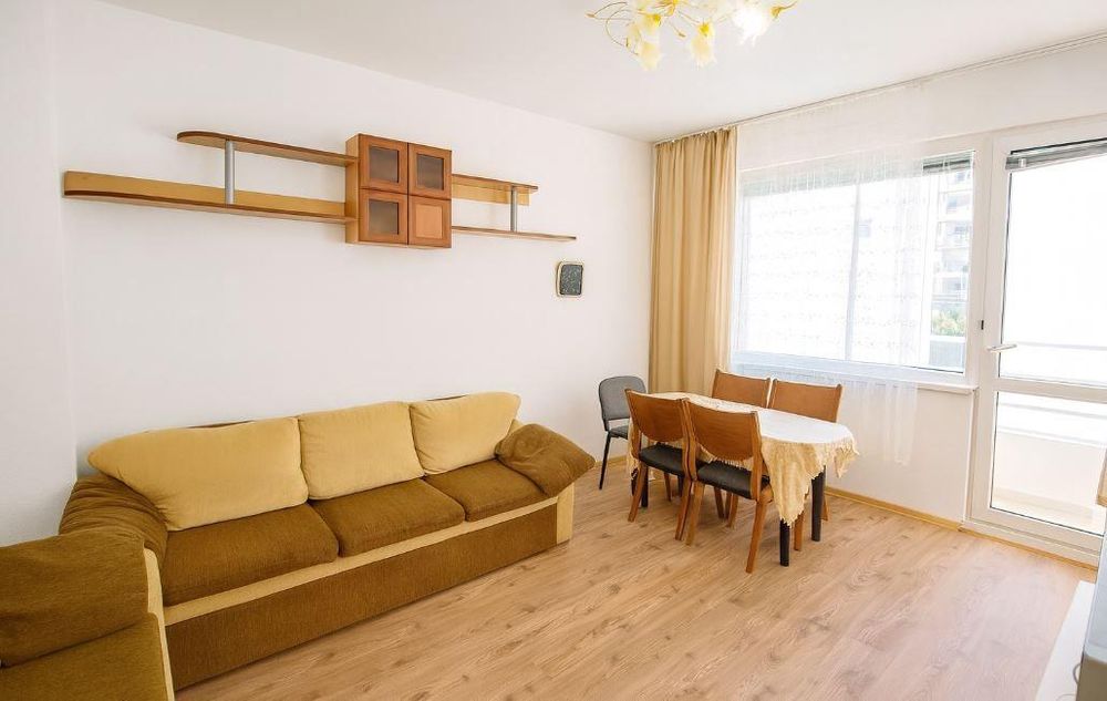 Дава се под наем Тристаен апартамент в Варна, Младост 1 - 67 кв.м за 400 € - Снимка #1