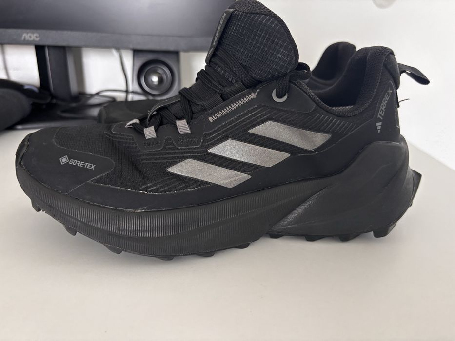 Adidas Terrex туристически обувки с Gore-tex мембрана