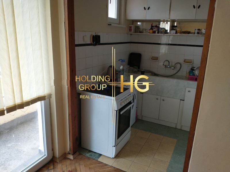 Продава се Четиристаен апартамент в Варна, Център - 110 кв.м за 2435 €/кв.м - Снимка #9