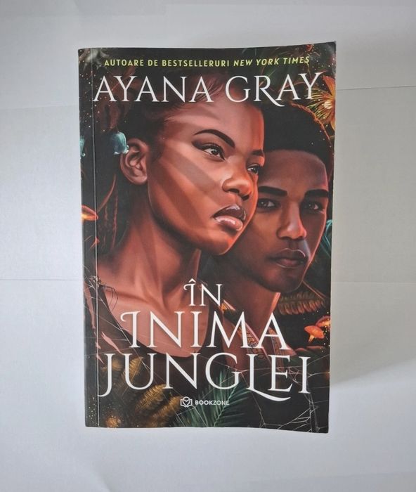 În inima junglei de Ayana Gray