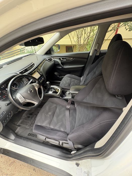Vand Nissan X-Trail, 4x4, automat, 2.0 diesel, carte service, propriet