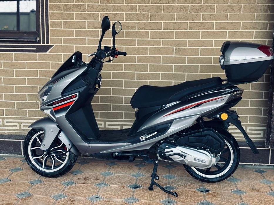 Мопед в идеальном состоянии