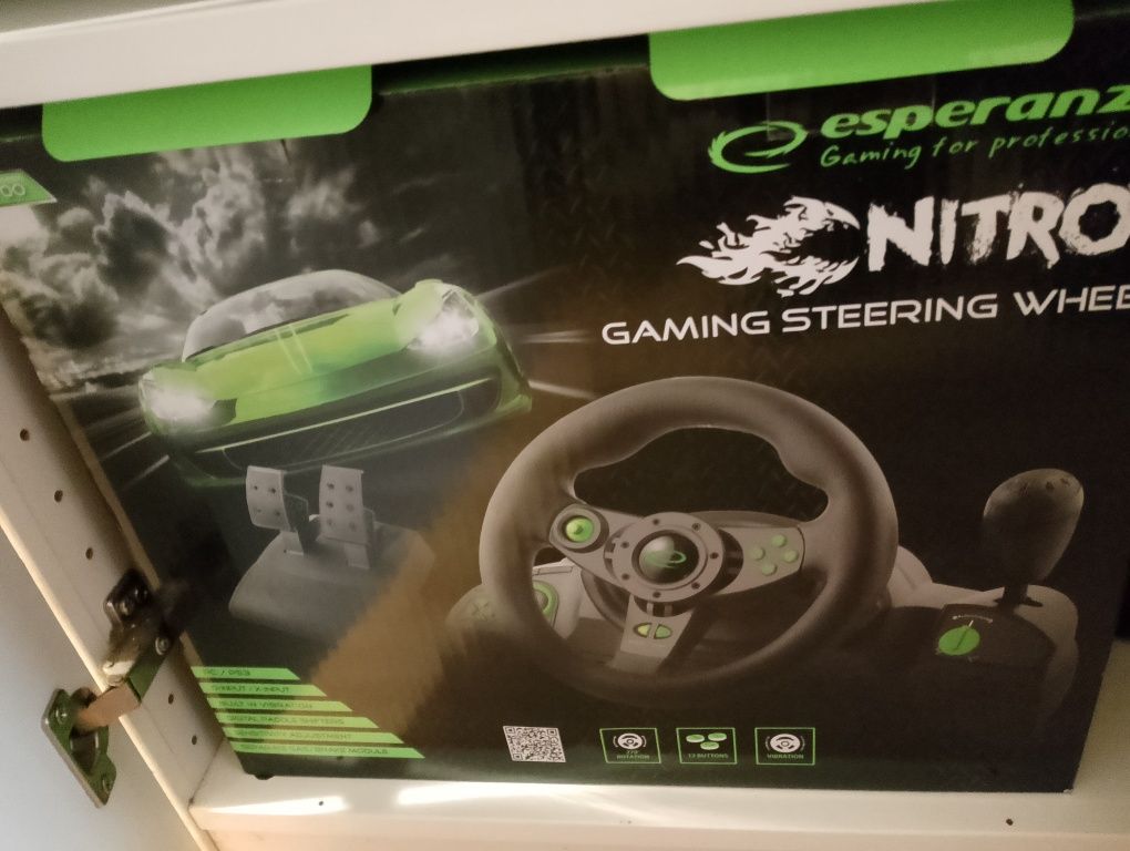 Волан nitro gaming steering wheel