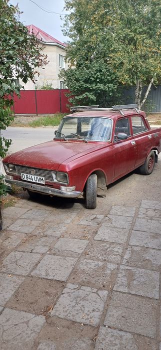 Продам москвич на запчасти
