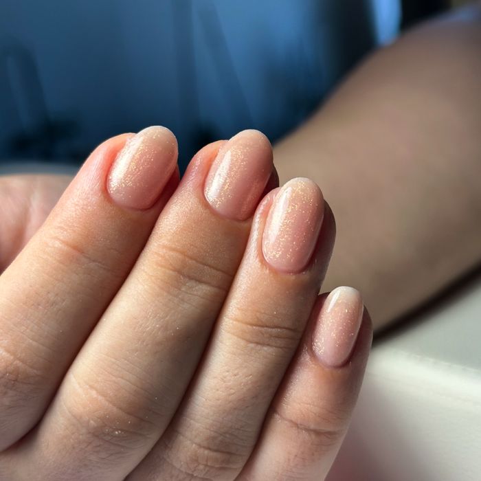 Manichiura oja semipermanenta si constructie gel