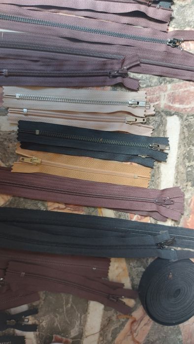 Fermoare diferite mărimi și elastic