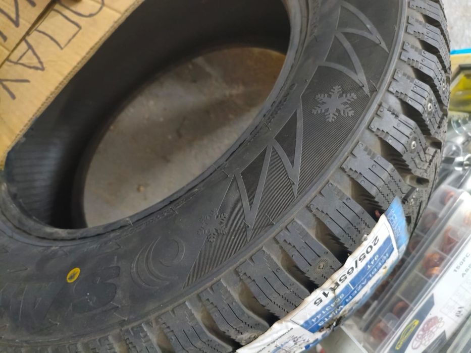 Резина, Шины, балоны 205/65 R15 Sailun