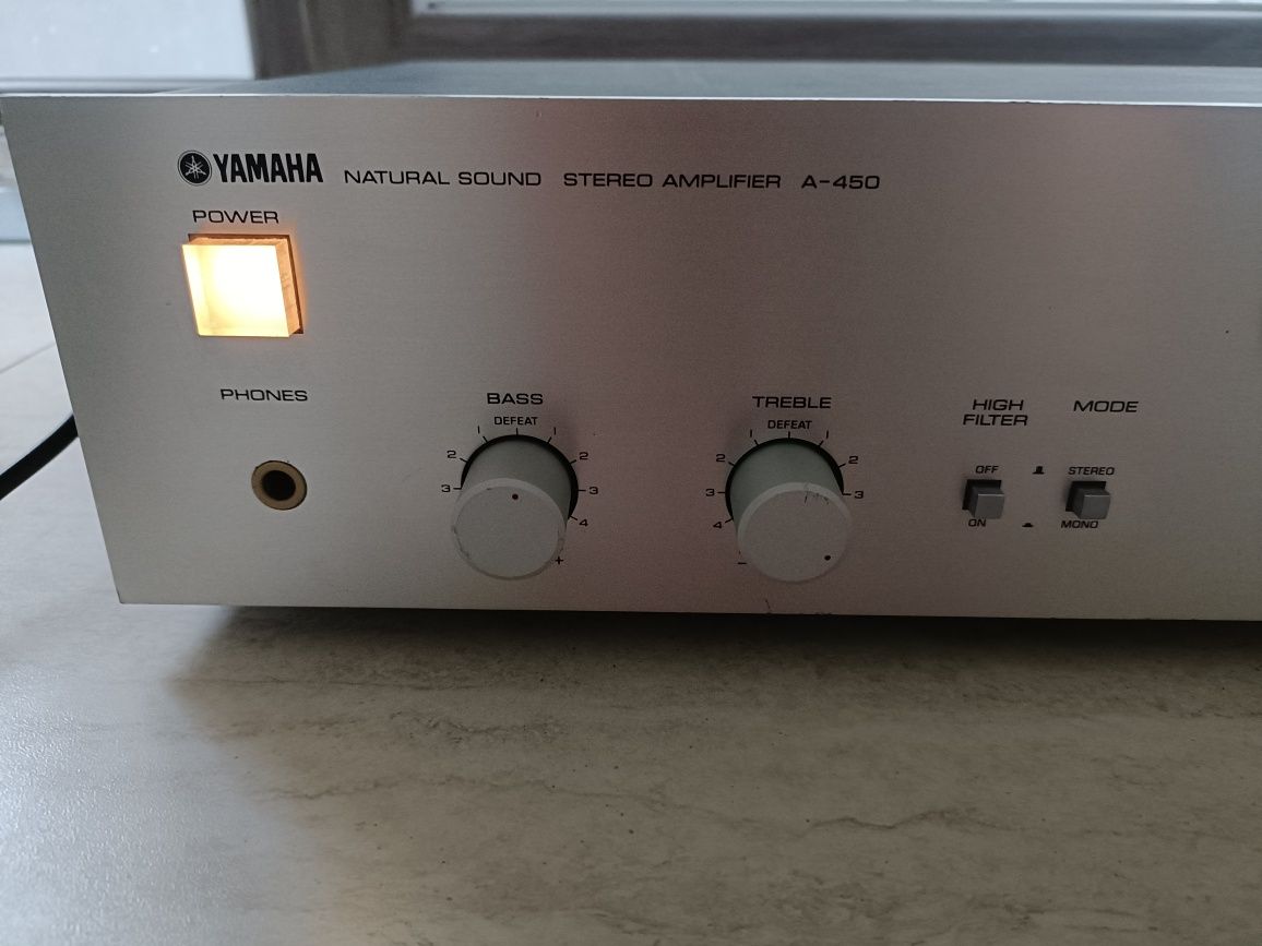 Yamaha A 450 amplificator stereo made in Japan, sunet extraordinar!