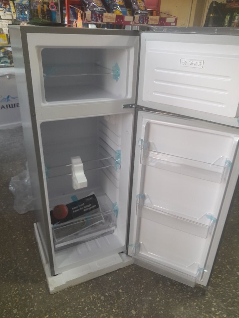 Продается холодильник