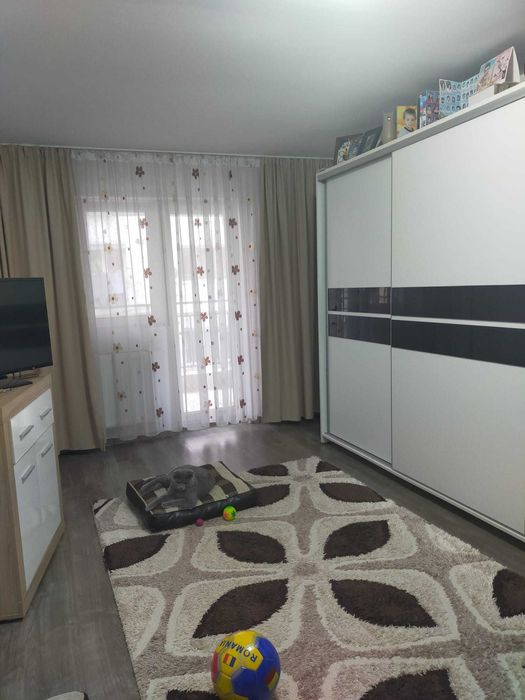 Apartament 2 camere de vanzare