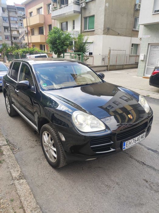 Porsche Cayenne 3.2 250cv от първа ръка гаражен джип