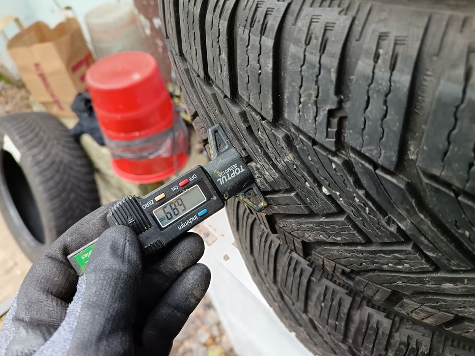 Anvelope MS iarna 205 55 16 Michelin 2021 6-6.8mm