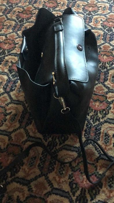 Geanta de mana, medie