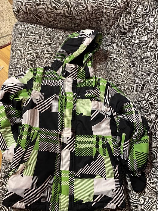 Vand haine copii geci iarna