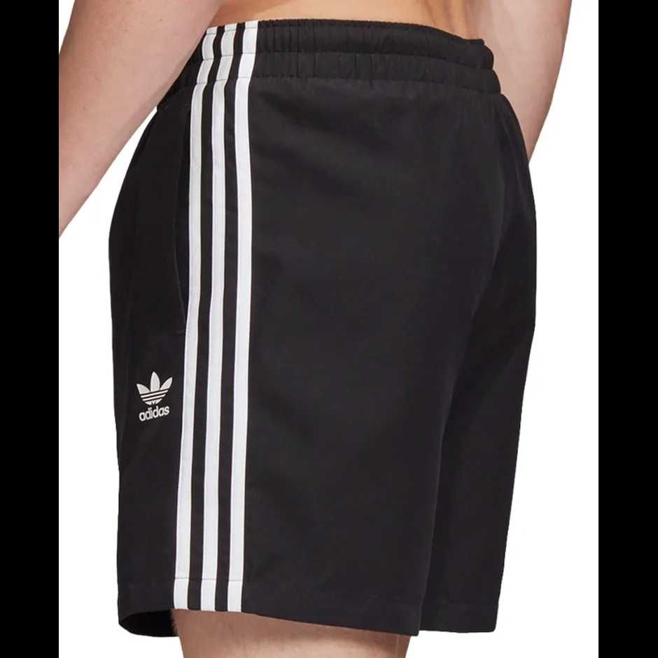 Адидас Adidas Originals 3 Stripe къси панталони къс панталон шорти М