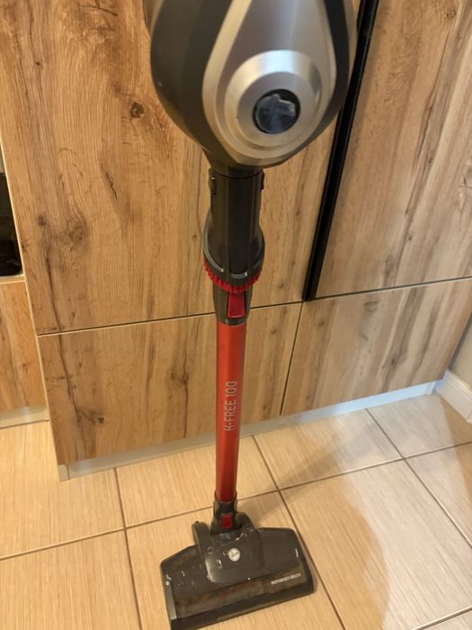 Aspirator vertical hoover cu toate accesoriile