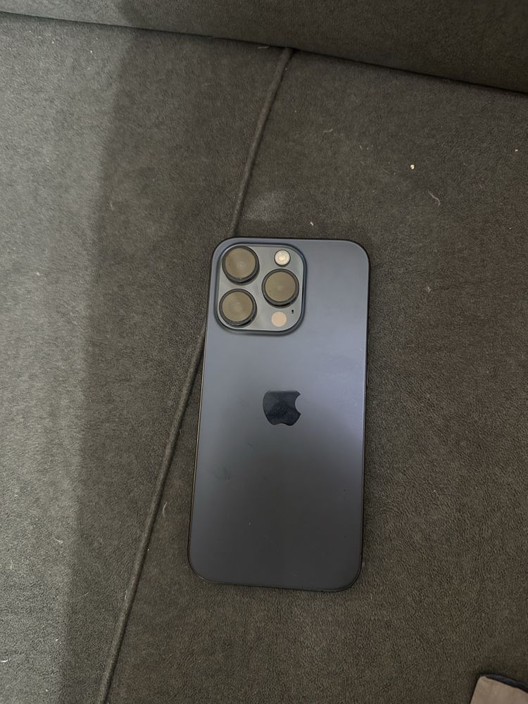 Iphone 15 pro / 256 gb
