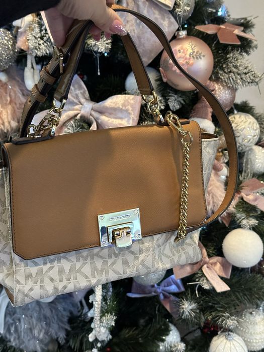 Geanta michael kors impecabila ( guess musette tommy karl )