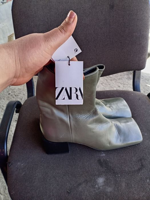 Cizme cu toc Zara am mărimi diferite de la 38 pina la 40