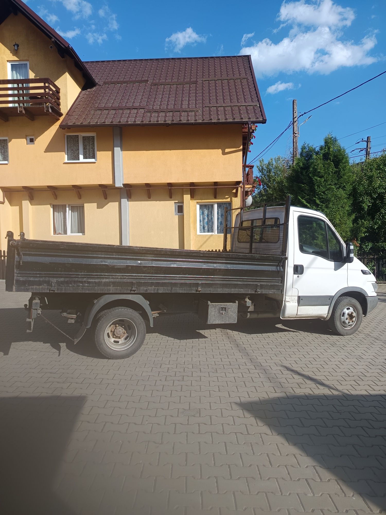 Vând Iveco daily 35 c13