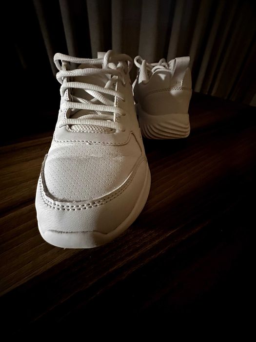 Маратонки Skechers 36 номер