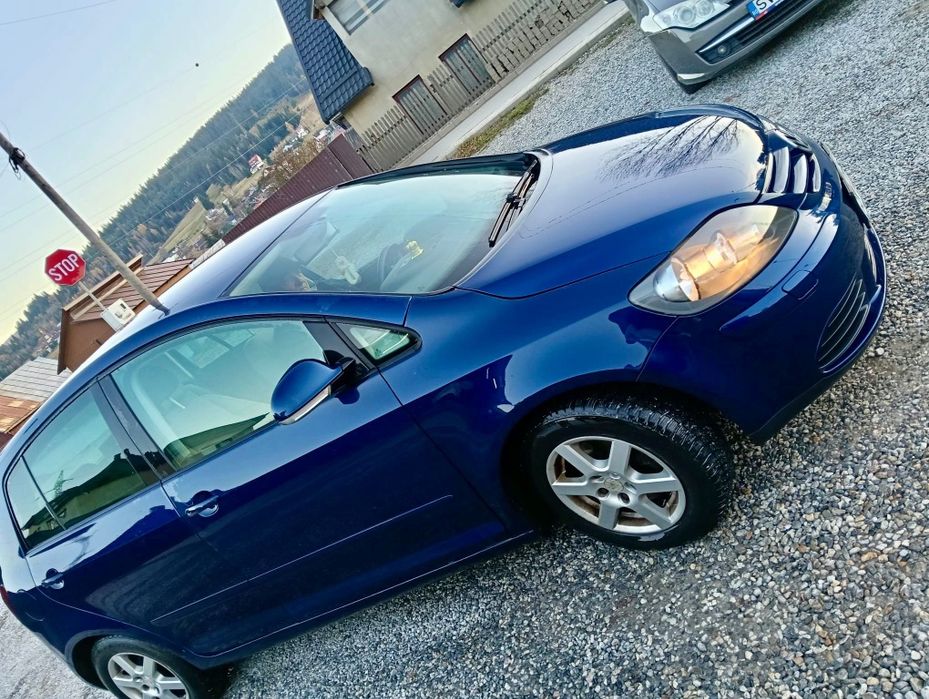 Vând golf 5 plus, 1,6 benzina