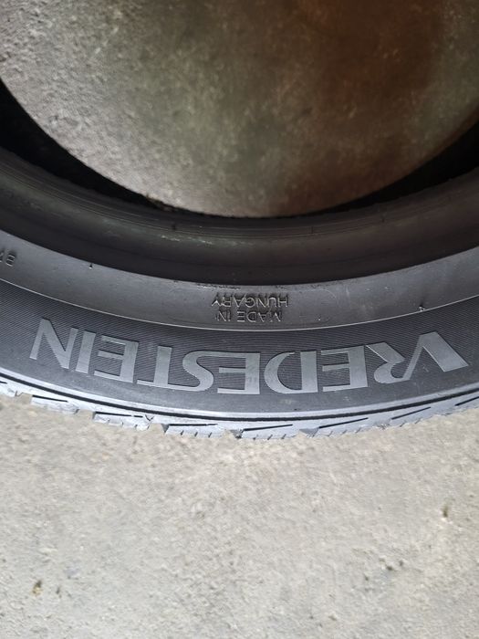 2 anvelope 215 50 R 17 Vredestein all season