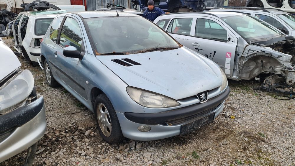 Пежо 206 2.0 hdi на части