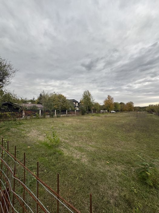 Vazare teren Snagov sat