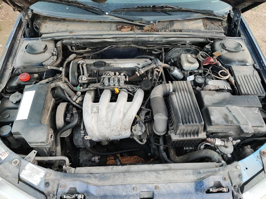 Peugeot 406 2.0 НА ЧАСТИ