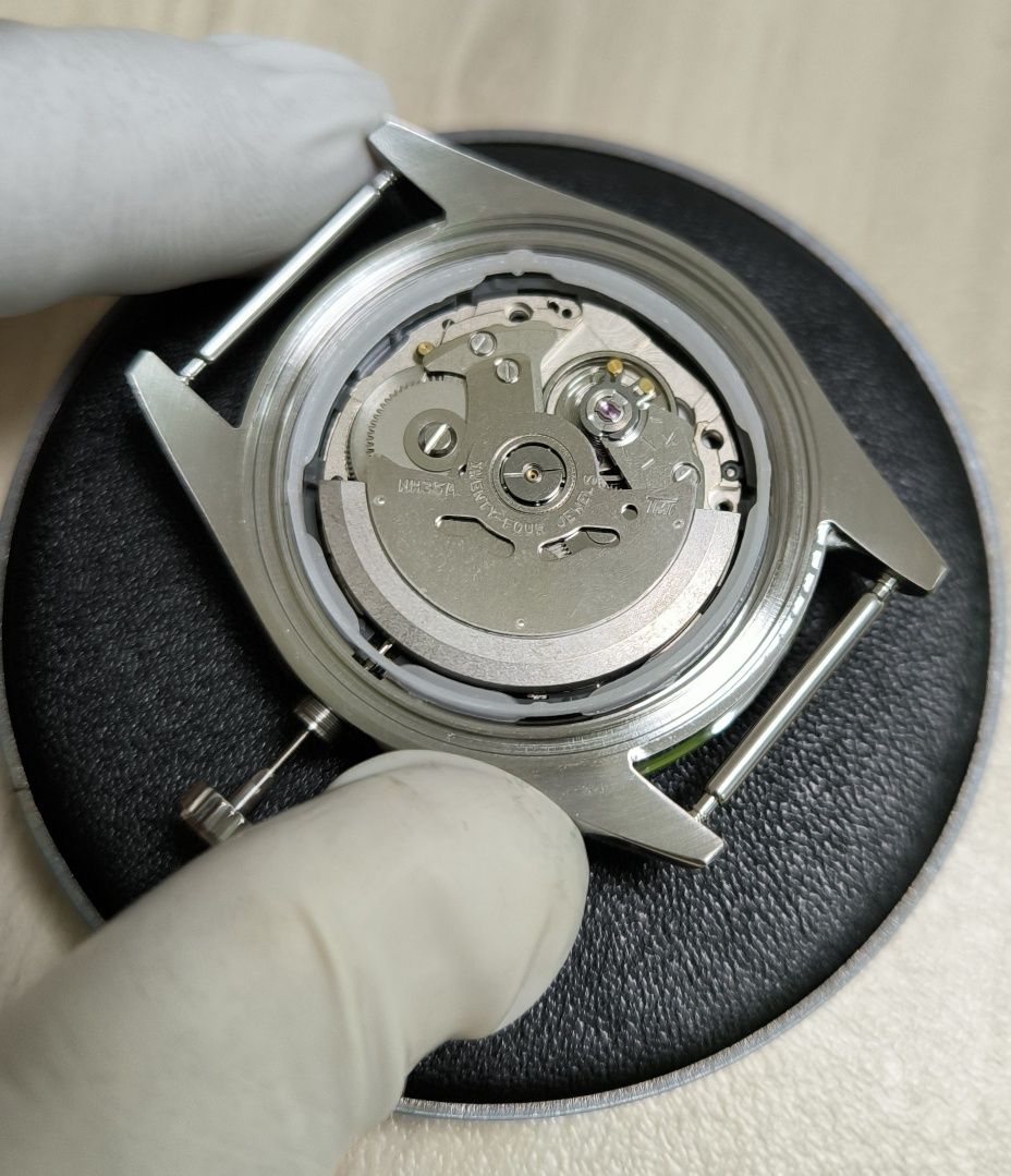 Часовник SEIKO mod