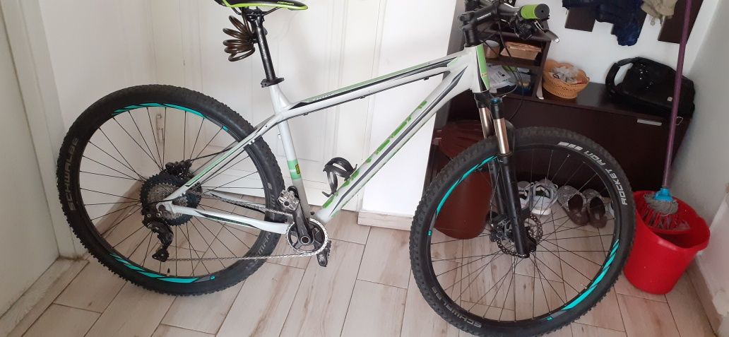 Bicicleta montain bike univega summit ltd 29