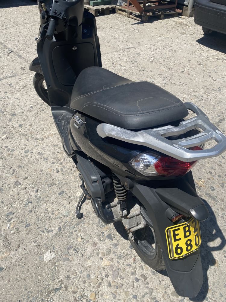 Скутер Peugeot 50cc