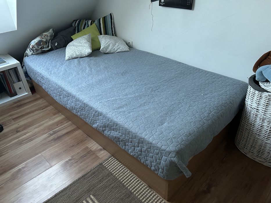 Легло с матрак 100х200 см